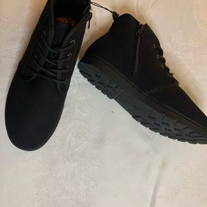 5.Cat&Jack shoes size 6